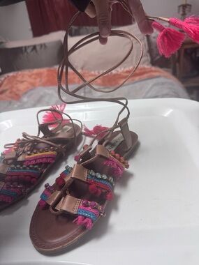 Steve Madden Brown Leather Lace-Up Sandals with Hot Pink Tassels